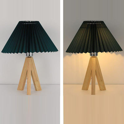 Lámpara de mesa de 1 luz con pantalla de tela plisada trapezoidal minimalista moderna y trípode de madera para dormitorio 
