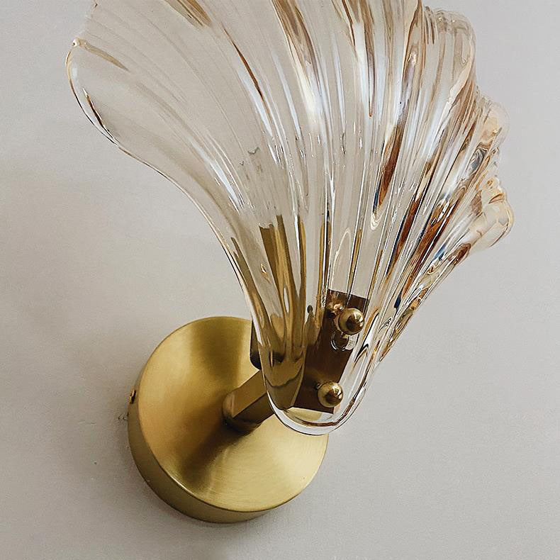 Zeitgenössische kreative Schale aus Kupferglas 1-Licht-Wandleuchte für das Schlafzimmer 