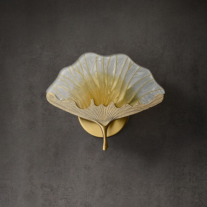 Traditional Chinese Ginkgo Leaf Copper Zinc Alloy Lucite Enameled LED Wall Sconce Lamp For Living Room