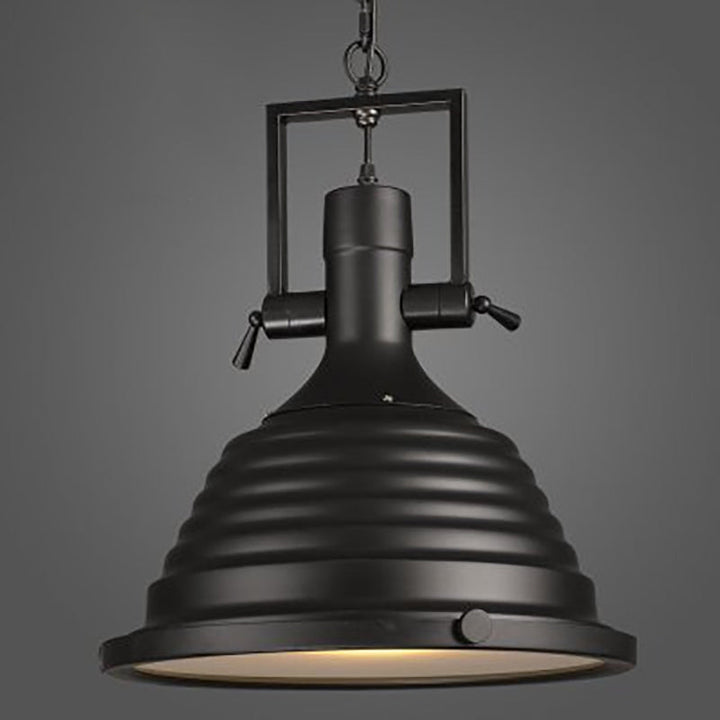 Suspension lumineuse contemporaine industrielle polonaise en fer avec abat-jour semi-circulaire à 1 lumière pour salle à manger 