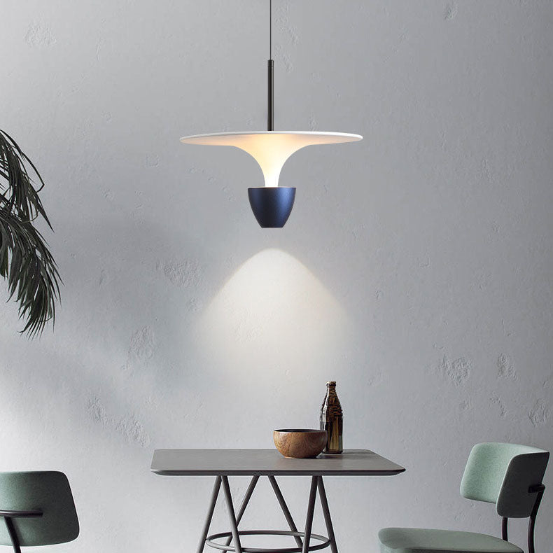 Contemporary Creative Acrylic Jellyfish Shape Aluminum LED Pendant Light For Living Room