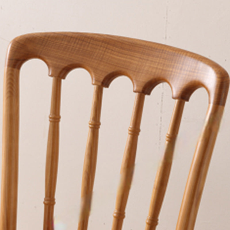 Chaise de salle à manger traditionnelle vintage en rotin rond avec dossier en bois massif 