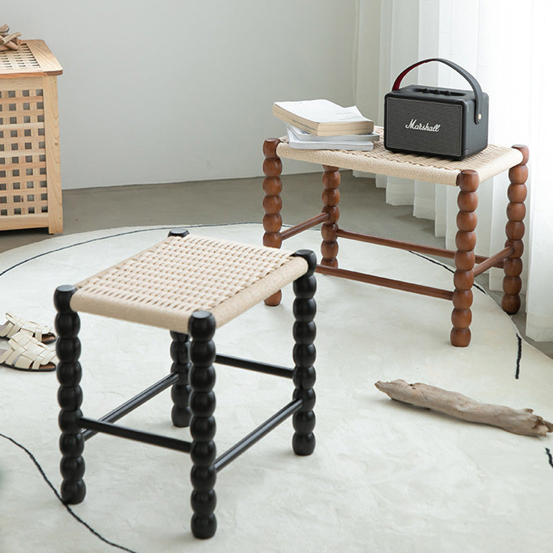 Tabouret rectangulaire traditionnel chinois en osier avec pieds en bois pour le salon 