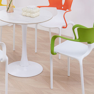 Chaise de salle à manger contemporaine scandinave PP carré point d'exclamation dossier accoudoir pour salle à manger 