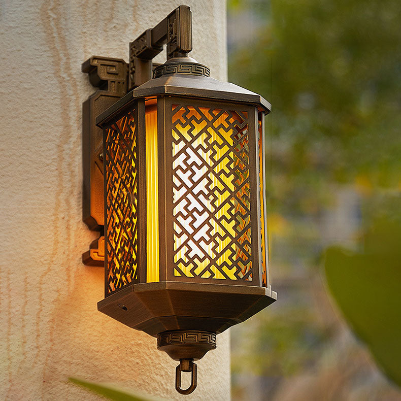 Traditionelle chinesische gebürstete Aluminium Haus Pagode 1-Licht Wandleuchte Lampe für Terrasse im Freien 