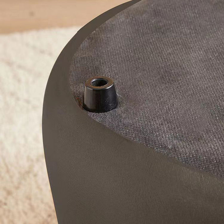 Zeitgenössischer Einfachheits-Zylinderstoff-Pouf-Niedrighocker für das Wohnzimmer 
