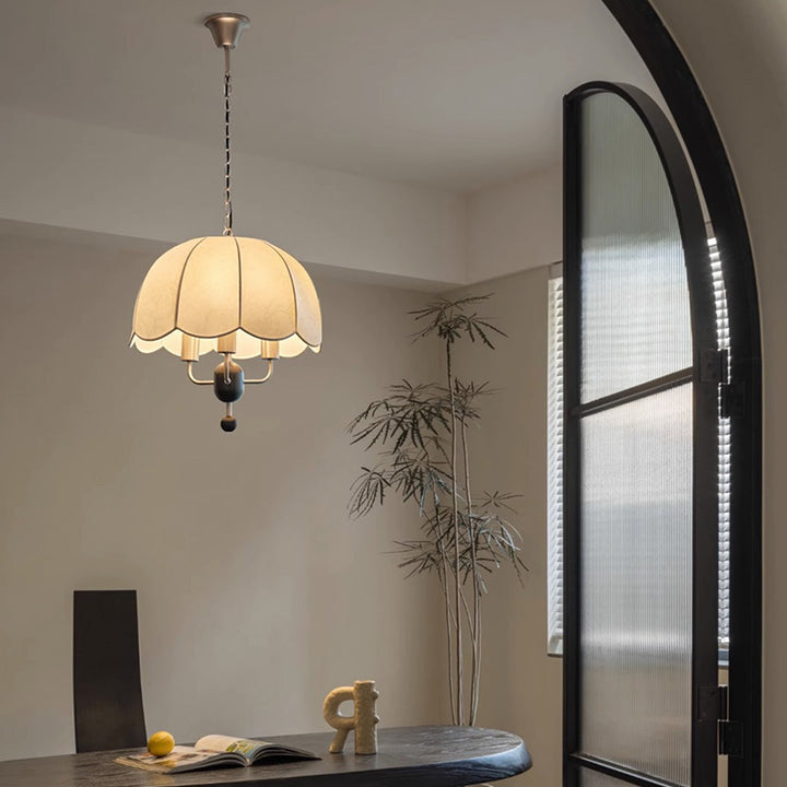 Lustre Suspendu à 3 Lumières en Tissu Rond Traditionnel Français avec Fer et Noyer pour Salon 