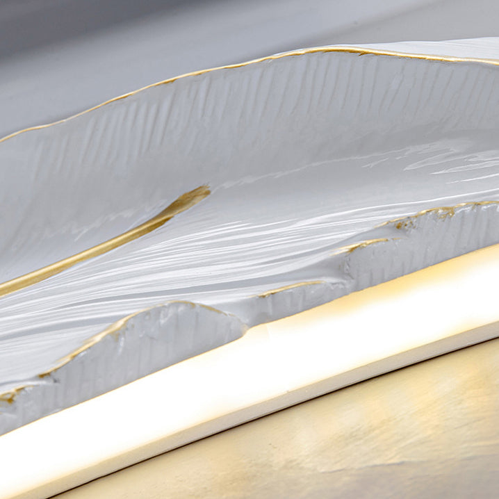 Zeitgenössische nordische Feder Hardware Harz LED Wandleuchte Lampe für Wohnzimmer 