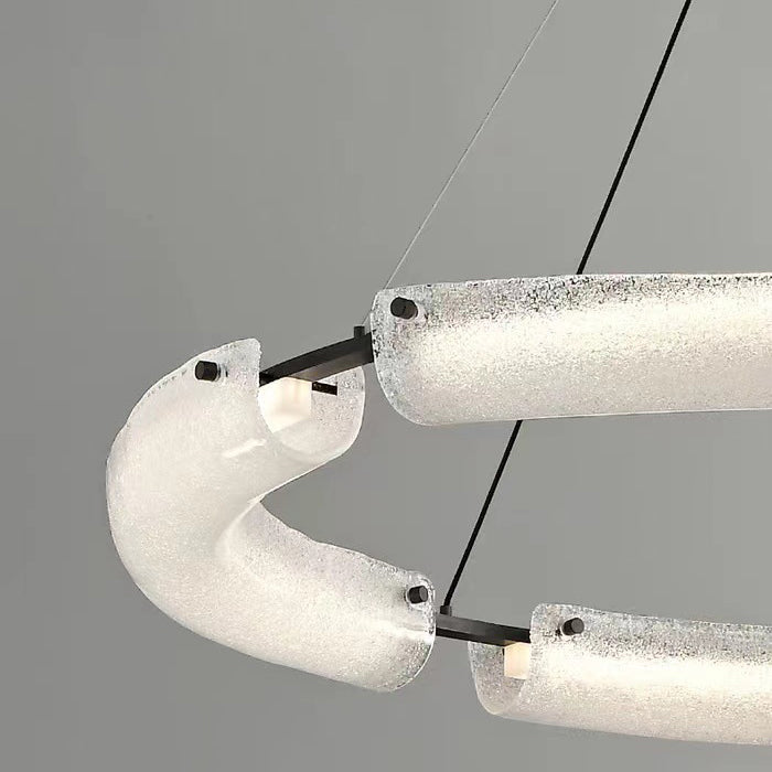Zeitgenössische Einfachheit Milchglas Kreis Ring Kupfer Acryl LED Kronleuchter Für Wohnzimmer 