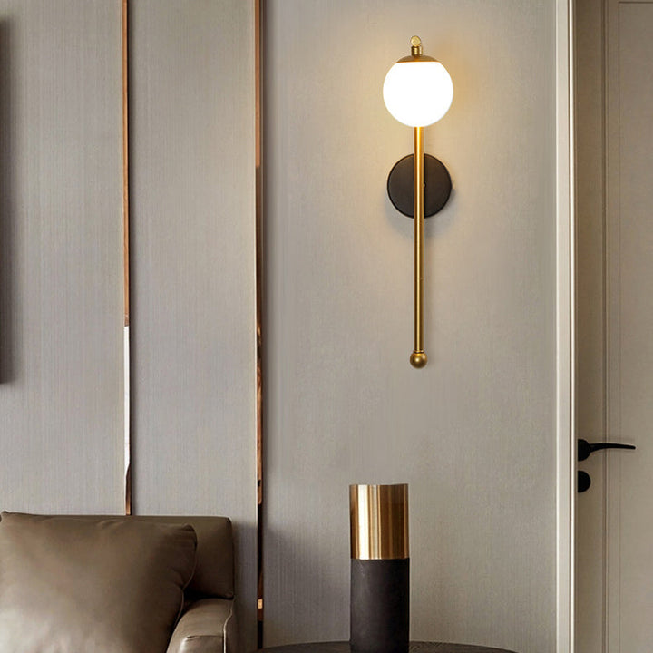 Lampe murale contemporaine de luxe avec abat-jour sphérique en acrylique, fer et aluminium à 1 lumière pour chambre 