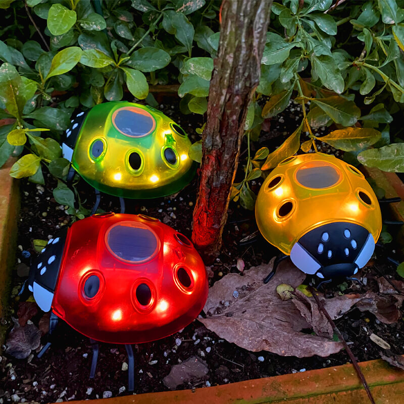 Luz de Cerca de Césped al Aire Libre LED de Plástico Creativa de Animal Escarabajo Impermeable Solar 