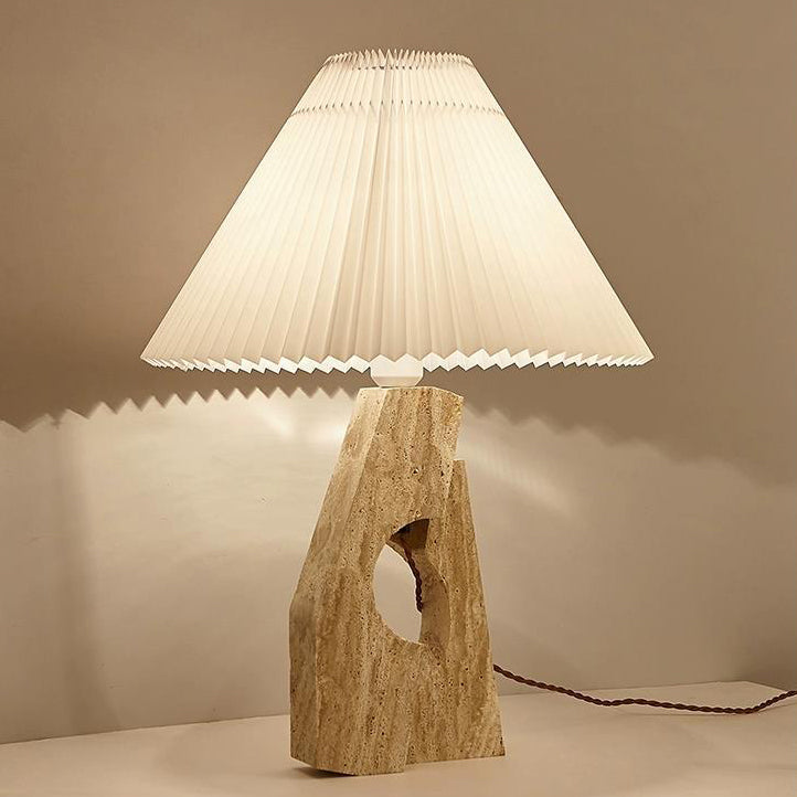 Zeitgenössische kreative Kuppel Stein Stoff 1-Licht Tischlampe für das Studium 