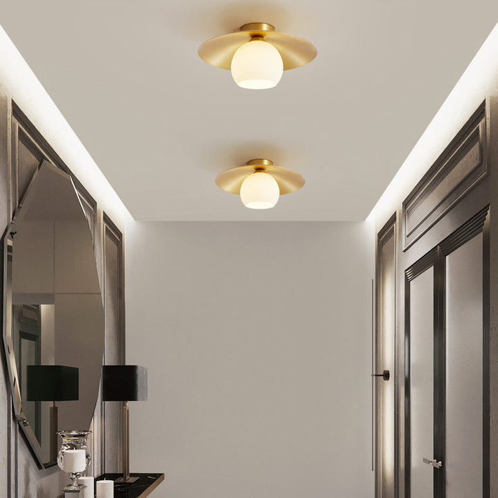 Plafonnier semi-encastré contemporain nordique rond en verre et cuivre avec 1 lumière pour couloir 