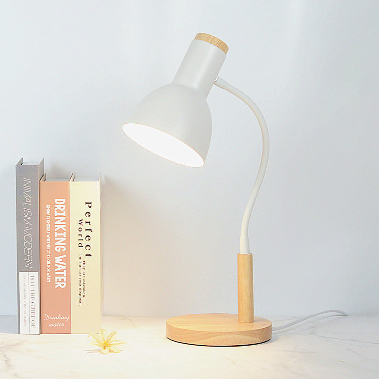 Zeitgenössische nordische Tischlampe aus Eisen mit rundem Schirm und Holzsockel, 1 Licht, für das Home Office 