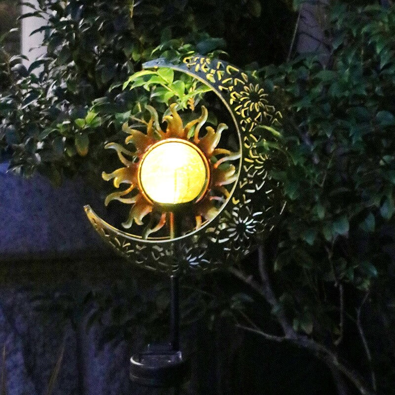 Zeitgenössisches Kreatives Mondfee Eisen Solar LED Erdspieß Außen Landschaftslicht für den Garten 