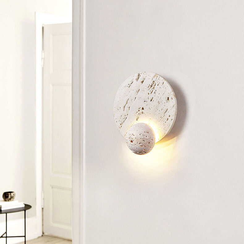 Moderne minimalistische Creme-Doppelscheibe aus weißem Travertin LED-Wandleuchte 