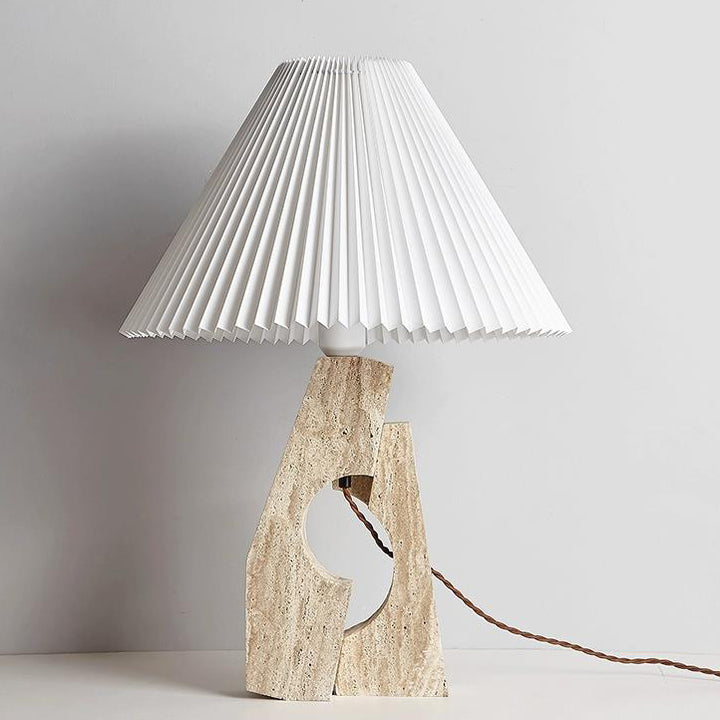 Zeitgenössische kreative Kuppel Stein Stoff 1-Licht Tischlampe für das Studium 