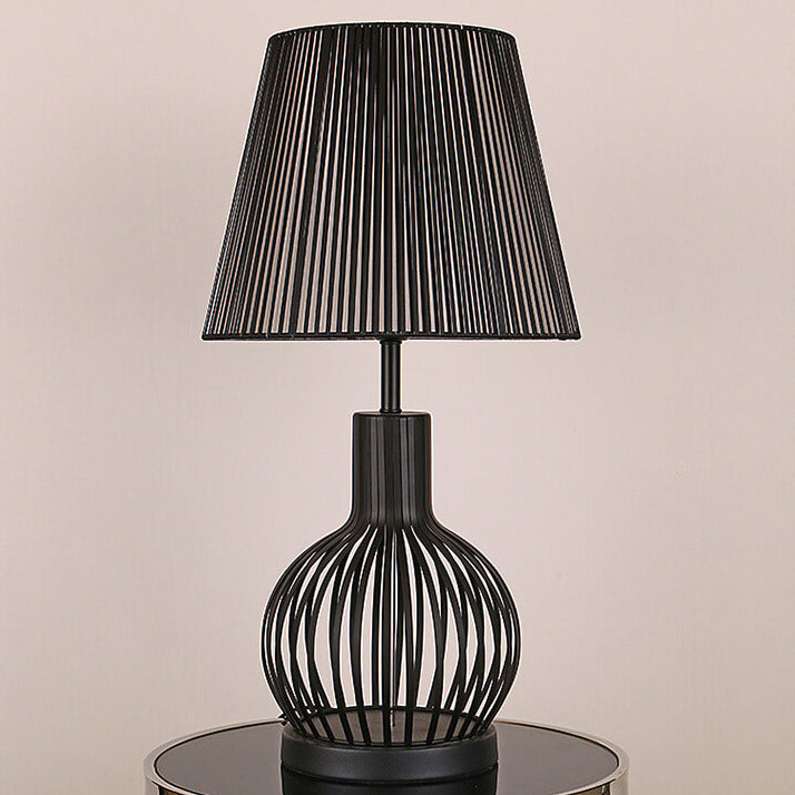 Lámpara de mesa de 1 luz con base hueca de hierro de hilo de seda hecho a mano clásico chino 