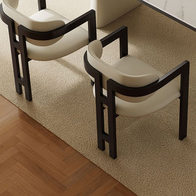 Silla de comedor moderna minimalista cuadrada de cuero de microfibra y madera de fresno con respaldo y reposabrazos para comedor 