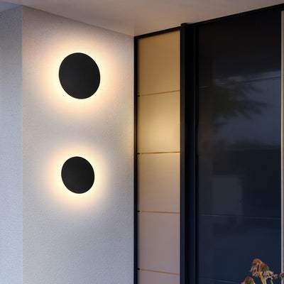 Applique murale LED en acrylique et aluminium rond minimaliste moderne pour patio extérieur 