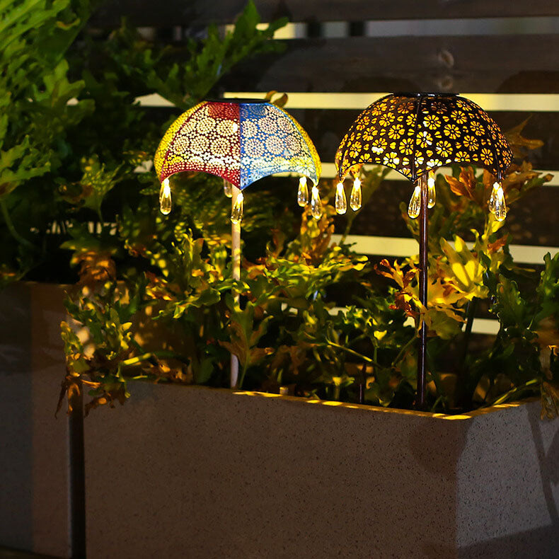 Outdoor Solar Eisen Bunte Regenschirm Hohle LED Rasen Einsteck Landschaftslicht 
