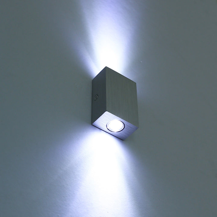 Modern Simplicity Waterproof Aluminum Cubic LED Wall Sconce Lamp For Outdoor Patio