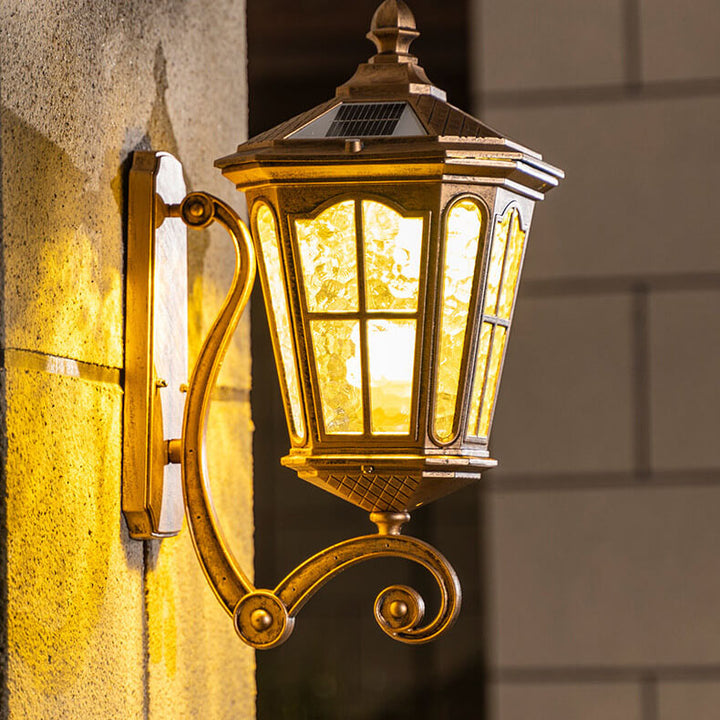 Traditional European Solar Outdoor Lantern Aluminum Glass Waterproof 1-Light Wall Sconce Lamp for Outdoor Patio