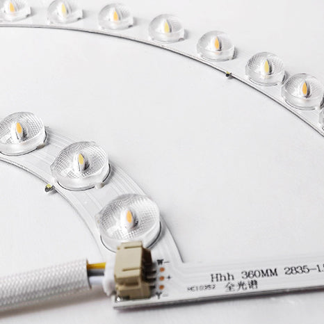 Moderne minimalistische runde LED-Deckenleuchte aus Chalcopyrit und Acryl für das Schlafzimmer 