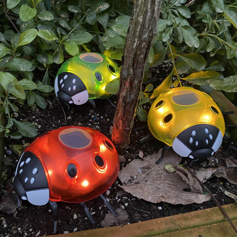 Luz de Cerca de Césped al Aire Libre LED de Plástico Creativa de Animal Escarabajo Impermeable Solar 