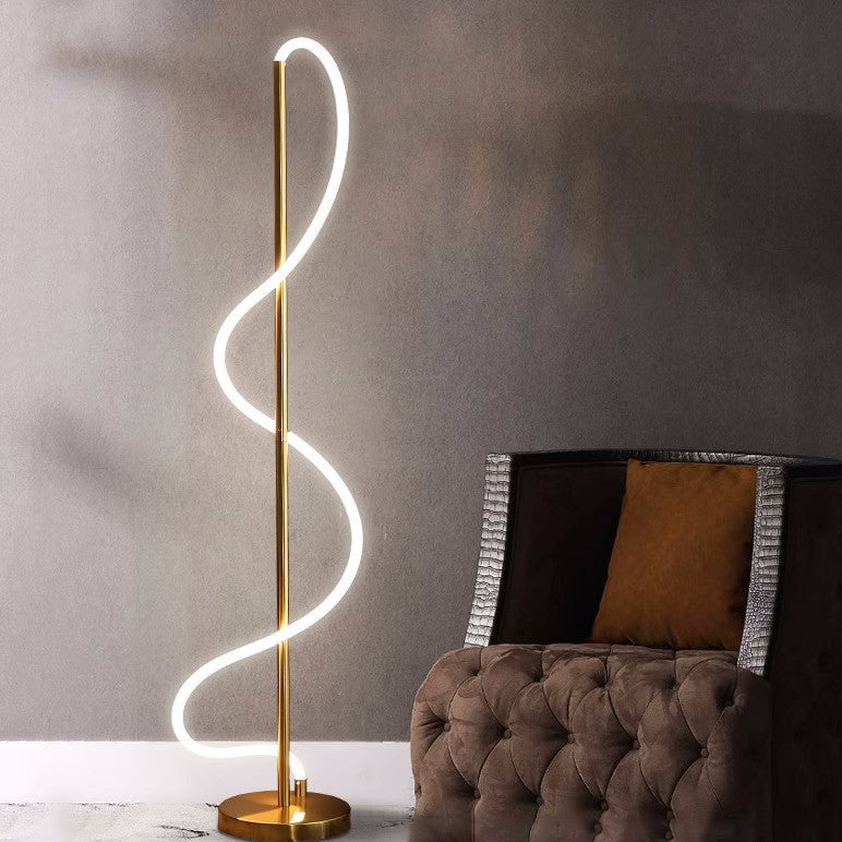 Moderne minimalistische Linie Eisen Silikon LED Stehlampe für Wohnzimmer 