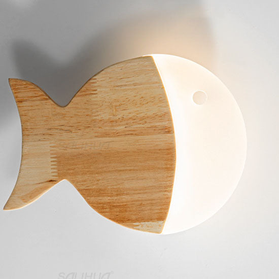 Nordic Kreative Einfache Holzkunst Kleine Fisch LED Wandleuchte 