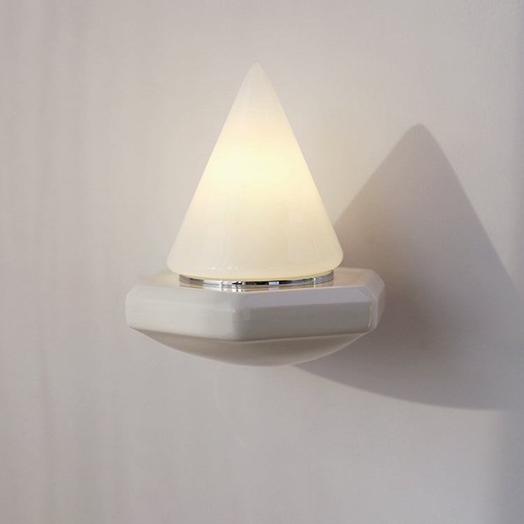 Traditional Vintage Conical Ceramic Glass Iron 1-Light Wall Sconce Lamp For Living Room