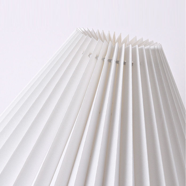 Moderne minimalistische runde plissierte Keramik-PVC-Tischlampe mit 1 Licht für Schlafzimmer 