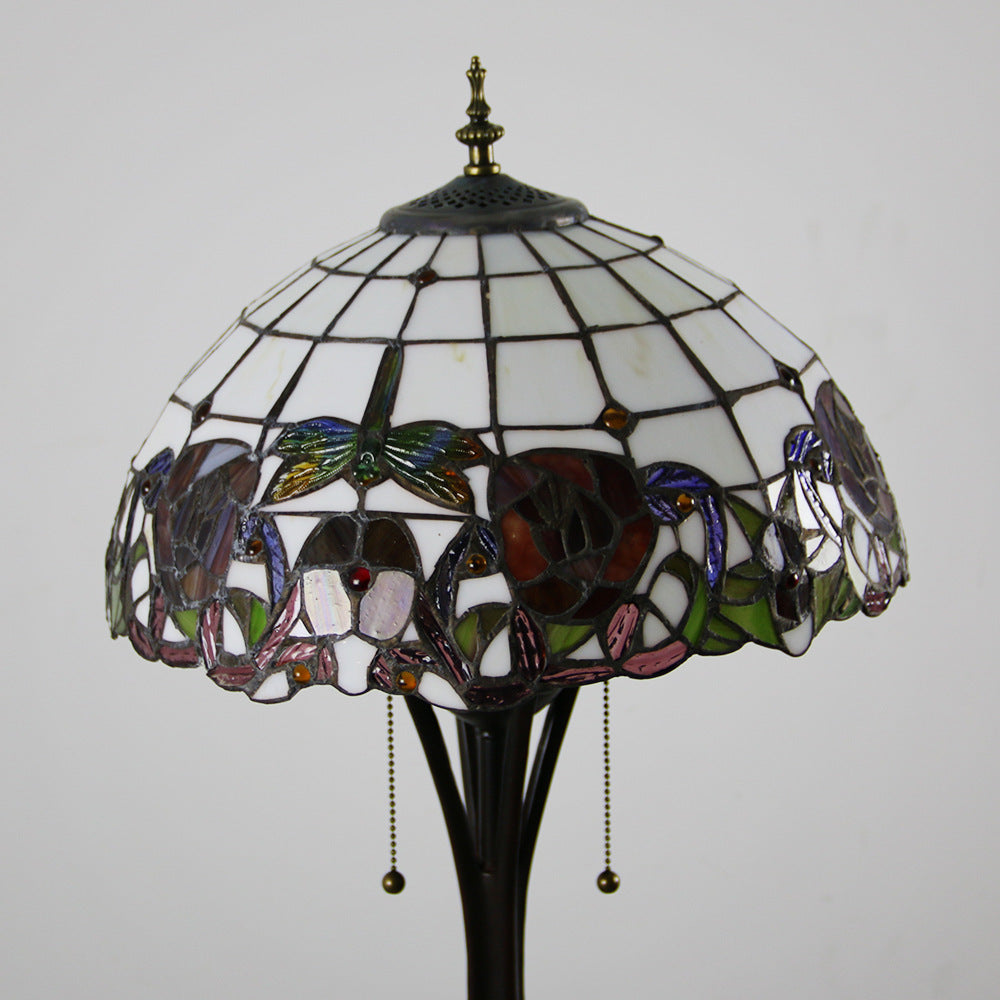 Lampe de sol traditionnelle Tiffany en résine avec dôme semi-circulaire en verre, motif de vache et fleur en diamant à 2 lumières pour salle à manger 