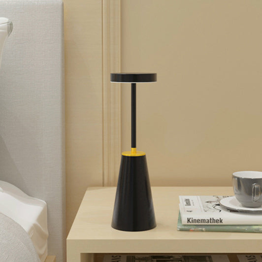 Lámpara de mesa LED de hierro cilíndrica minimalista moderna para sala de estar 