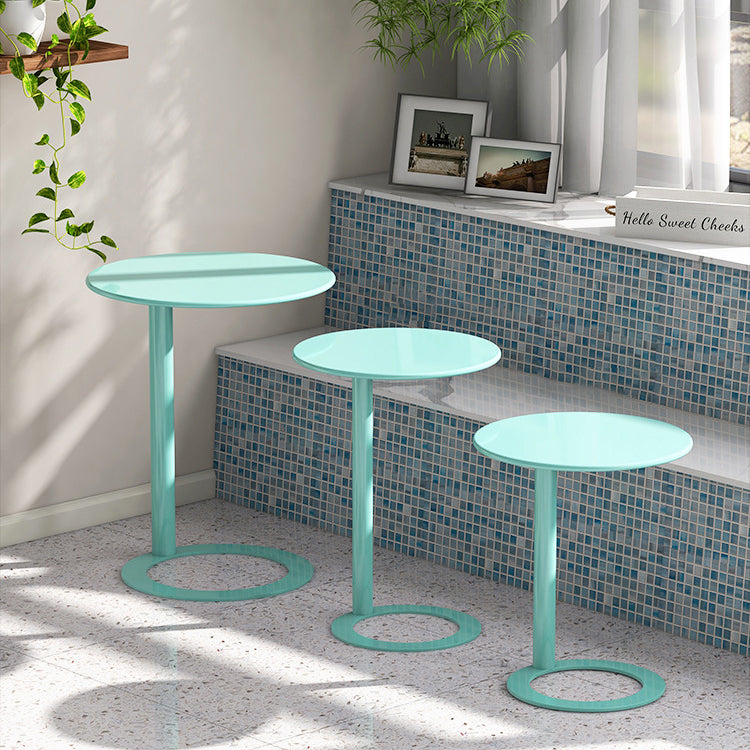 Moderner minimalistischer runder Metall-Beistelltisch für das Wohnzimmer 
