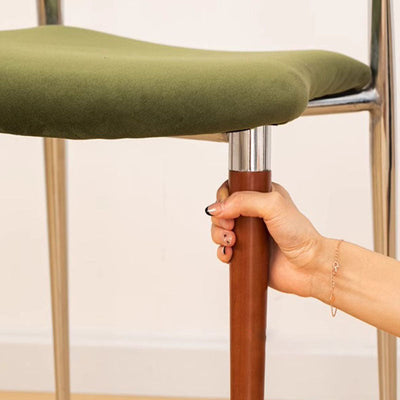 Chaise de salle à manger contemporaine rétro en bois de hêtre, fer, velours, éponge carrée avec dossier incurvé pour salle à manger 