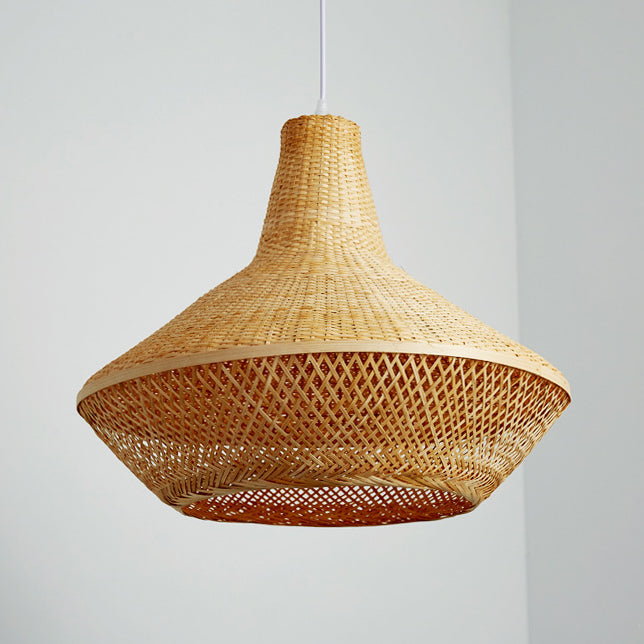 Lustre suspendu à 1 lumière en bambou tissé rond chinois traditionnel pour salles de divertissement 