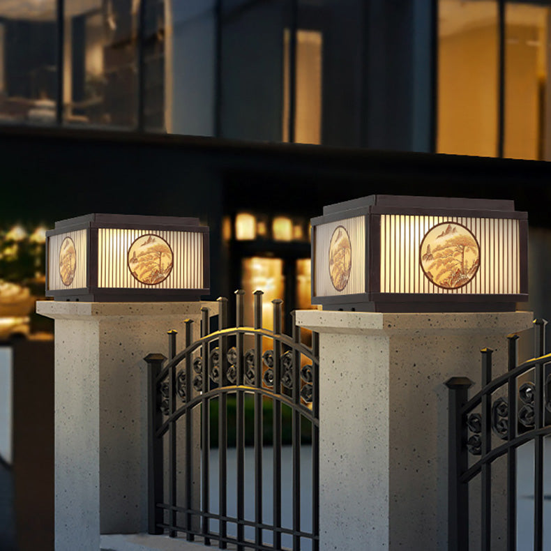 ضوء رأس عمود LED زجاجي ألمنيوم مربع مقاوم للماء بالطاقة الشمسية بحد أدنى حديث للحديقة 