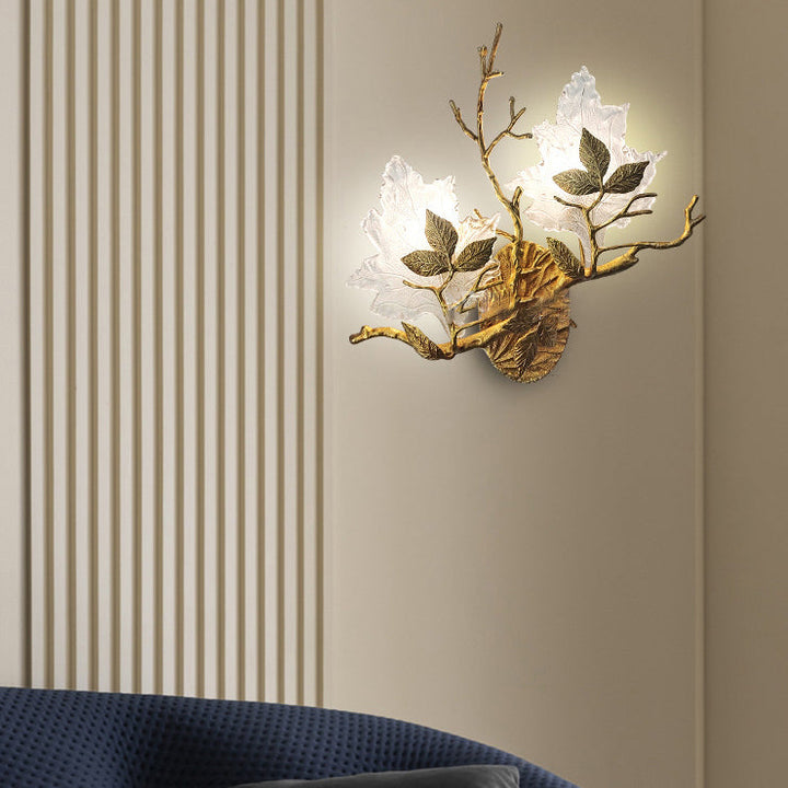 Moderna lámpara de pared de lujo con hojas de arce de vidrio color cobre de 2 luces para sala de estar 