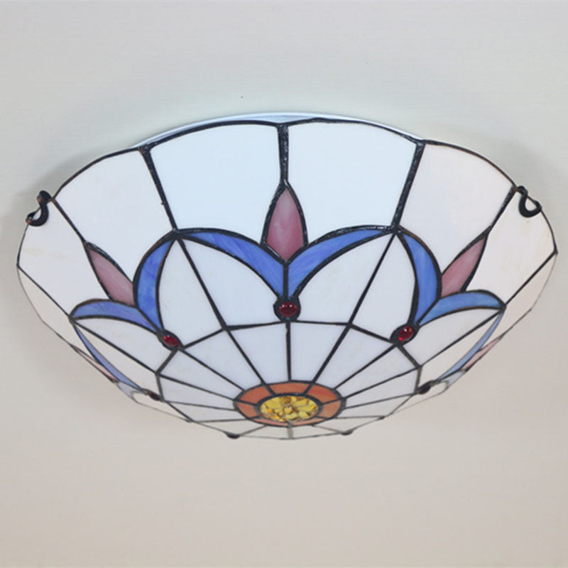 Traditional Tiffany Mediterranean Round Stained Glass 3-Light Flush Mount Ceiling Light For Living Room