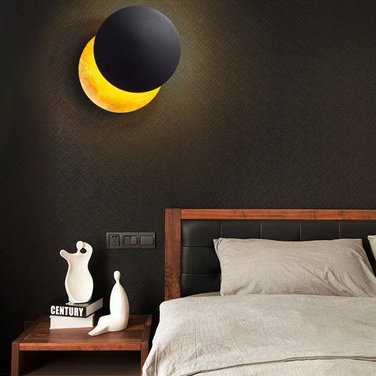 Modern Simplicity Alloy Round LED Wall Sconce Lamp For Bedroom