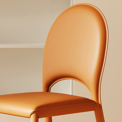 Moderner minimalistischer quadratischer ovaler Rücken aus echtem Leder Kohlenstoffstahl Esszimmerstuhl für das Esszimmer 