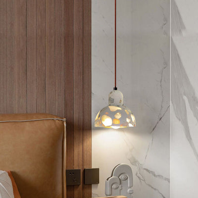 Moderne minimalistische runde Halbkugel Zement Massivholz 1-Licht Pendelleuchte für Schlafzimmer