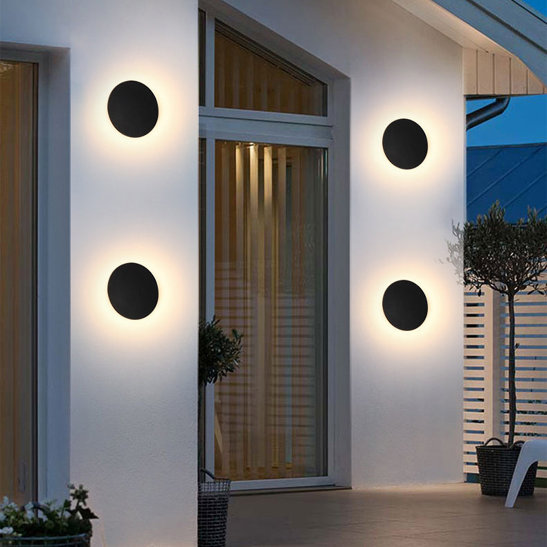 Modern Minimalist Round Aluminum Acrylic LED Outdoor Wall Sconce Lamp For Outdoor Patio