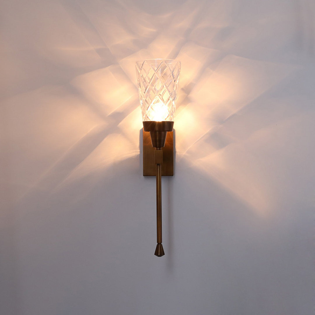 Lampe murale à un feu en verre de cuivre sculpté en cylindre traditionnel français pour salon 