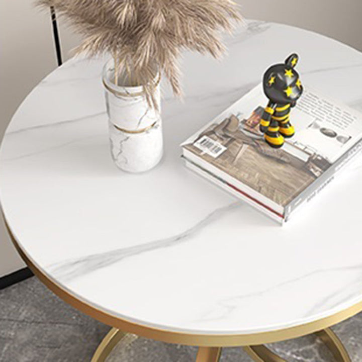 Moderner luxuriöser runder Rock-Slab-Couchtisch aus Kohlenstoffstahl für das Wohnzimmer 