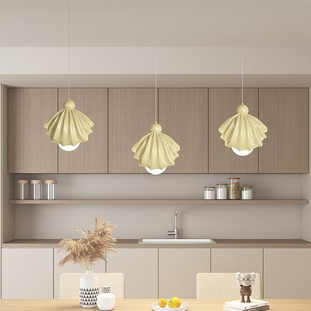 Zeitgenössische kreative Shell Eisen Harz Acryl LED Pendelleuchte für Wohnzimmer 
