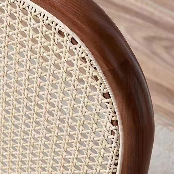 Silla de comedor de espuma de tela de madera tejida cuadrada tradicional china con respaldo y cuatro patas para comedor 