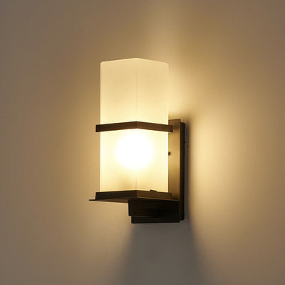 Applique murale 1 lumière avec abat-jour en verre dépoli étanche pour extérieur industriel 